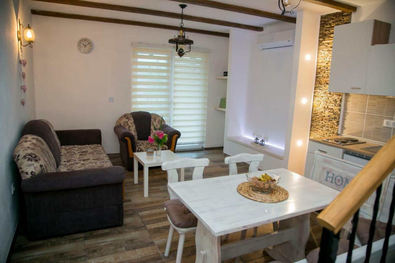 Nektar Park Villa Sara Bihać Eksteriør bilde